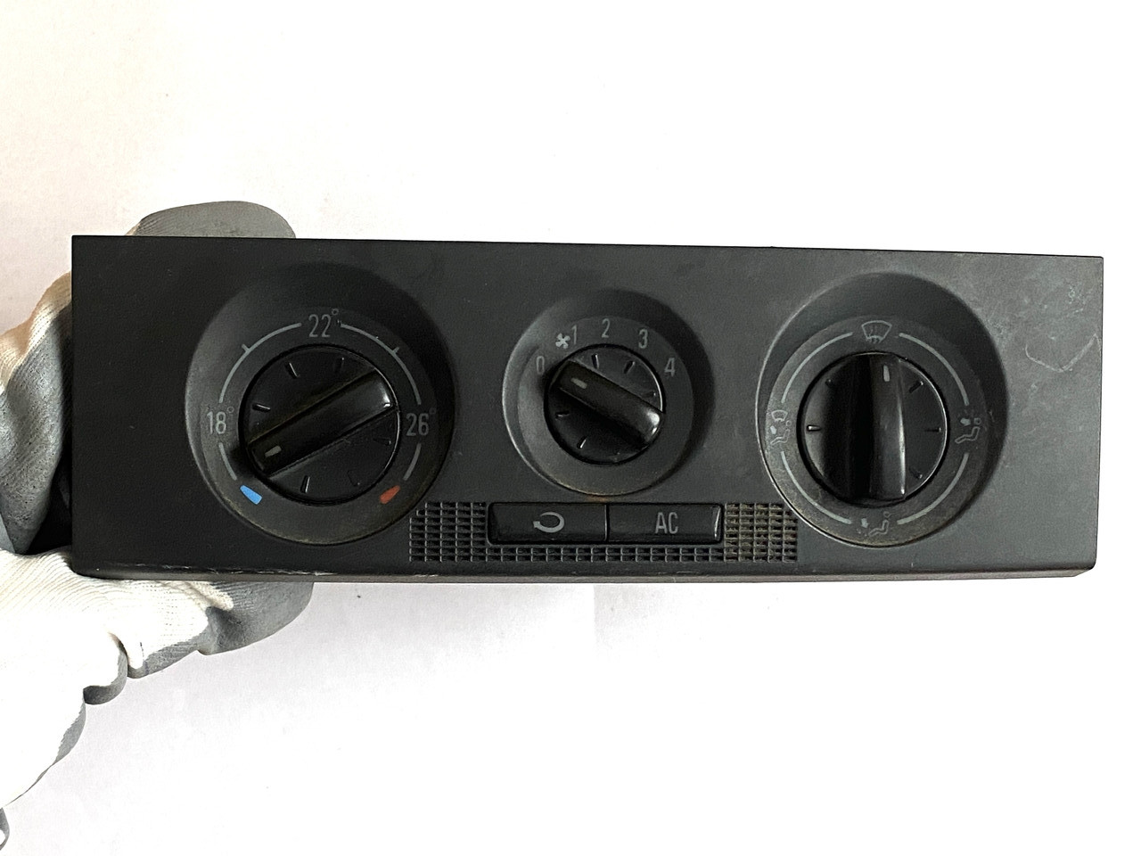 Блок управління клімату skoda fabia 6Y0820045C / 90151176 / 6y0820045