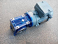 Мотор-редуктор NMRV 040 (i=15, 20) (обороты 93,3, 71, соотв.) с электродвигателем 0.37 кВт 1500 об.
