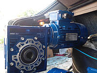 Мотор-редуктор NMRV 075 (i=15) (обороты 93,3 соотв.) с электродвигателем 2,2 кВт 1500 об