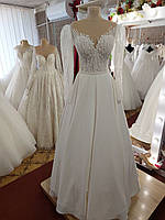 Весільна сукня "Едіта" 46 молочна