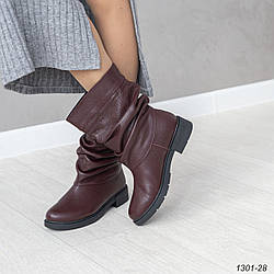 Шкіряні жіночі зимові напівчобітки на невеликому підборі 36-41