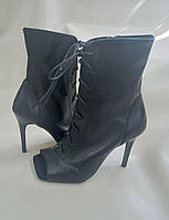 Ботильоны для High Heels (Хай Хилс) натуральная черная кожа, модель с квадратным носком