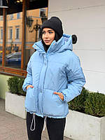 Теплая и стильная женская куртка на зиму