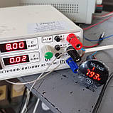 Вольтметр врізний з кнопкою вимкнення та відсотками заряду. Червоний, фото 8