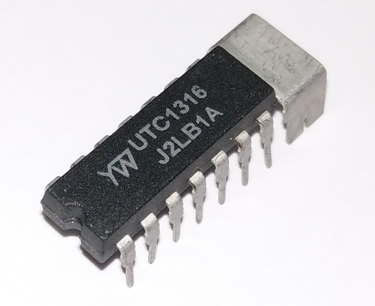 UTC1316 двоканальний аудіо підсилювач 2х2Вт 3-16В DIP14, фото 1