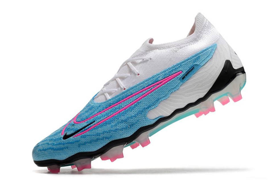New soccer cleats 2020 best sale