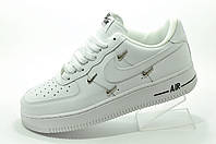 Белые кроссовки Nike Air Force 1 07 LX (Найк Аир Форс) унисекс