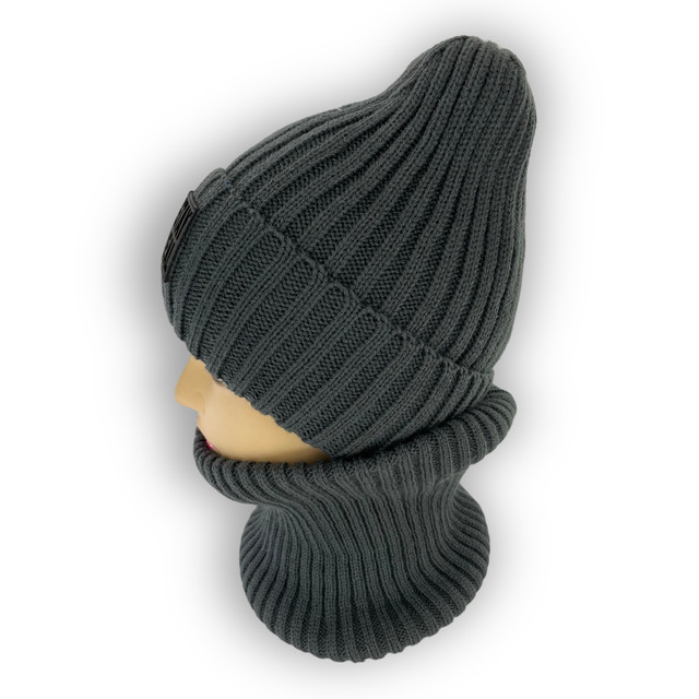 Детский комплект - шапка и шарф для девочки Детский комплект - шапка и шарф для девочки