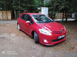 Toyota Auris 2007-2012 бічні пороги під фарбування TMR Тюнінг пороги Тойота Ауріс