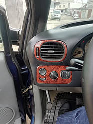 Накладки на панель Chrysler Voyager 2001-2007 рр.