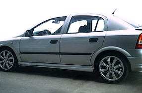 Opel Astra G Бічні пороги HB (під фарбування) AUC Тюнінг пороги Опель Астра Г класичний