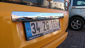 Citroen Nemo Накладка над номером Кармос турецька сталь AUC Накладки на кришку багажника Сітроен Немо