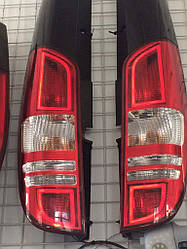 Задні ліхтарі Mercedes Viano 2004-2015 рр.