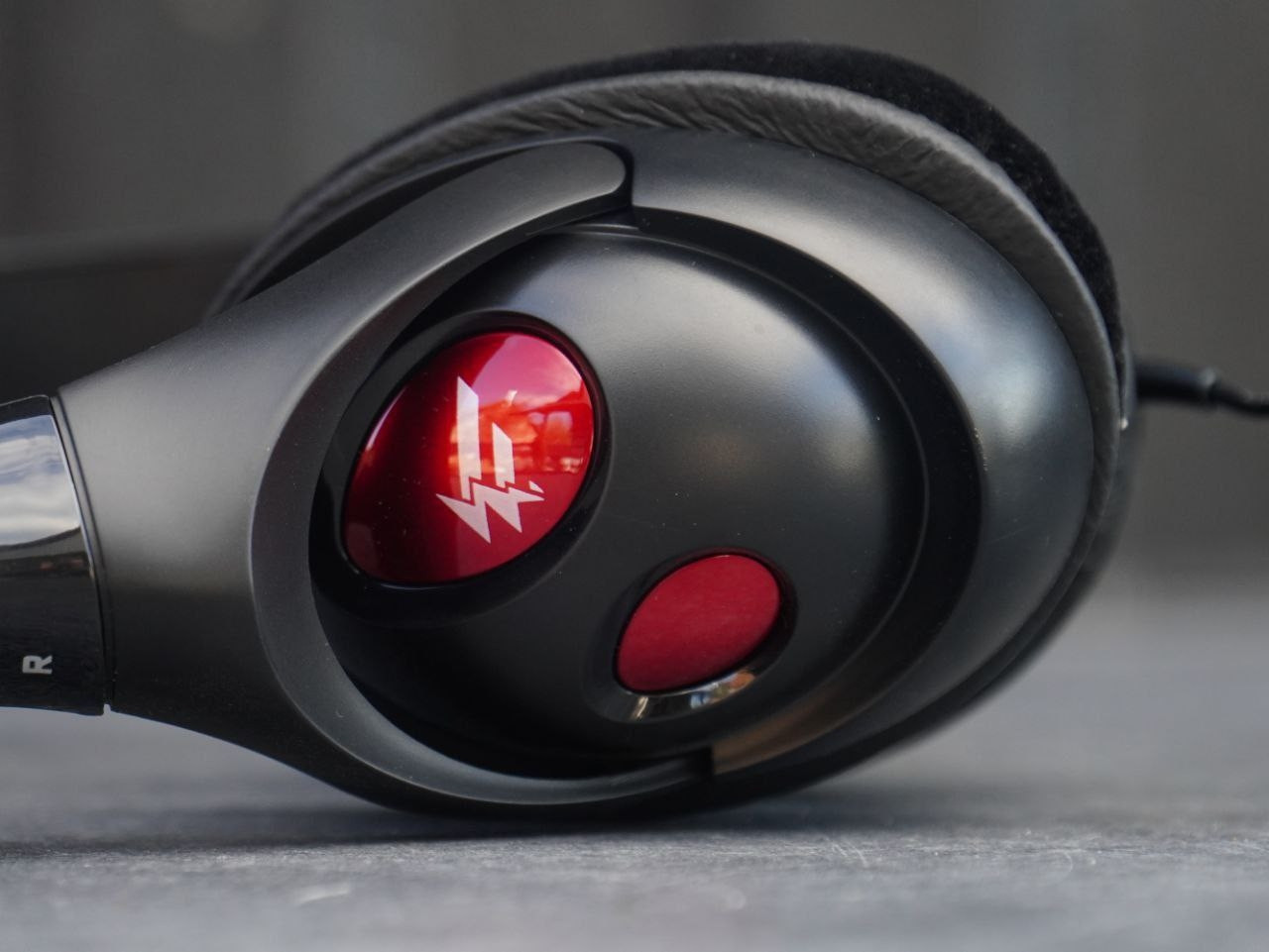 Creative headset new arrivals