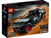 Конструктор LEGO Technic Техник Audi RS Q e-tron (42160)