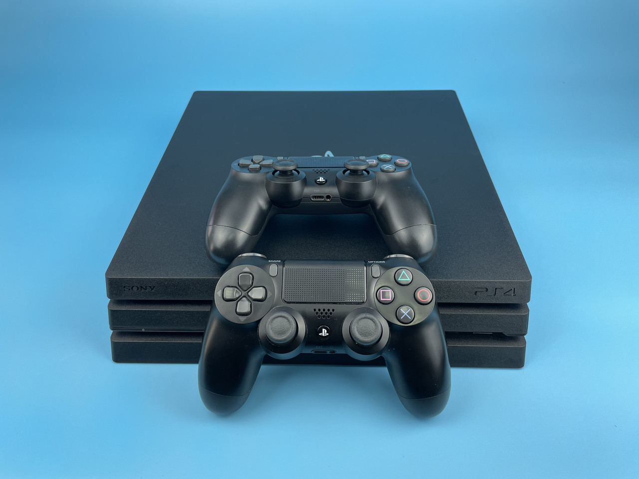 Playstation 4 Pro 1Tb, Два джойстика (ID#1816854482), цена: 11499 ...