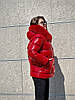 Яскрава жіноча зимова червона коротка куртка з розкішним натуральним хутром, фото 10