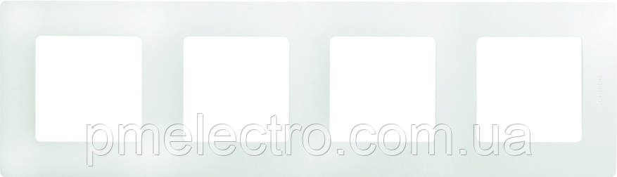 Рамка 4 поста Legrand Etika Білий (672504), фото 1