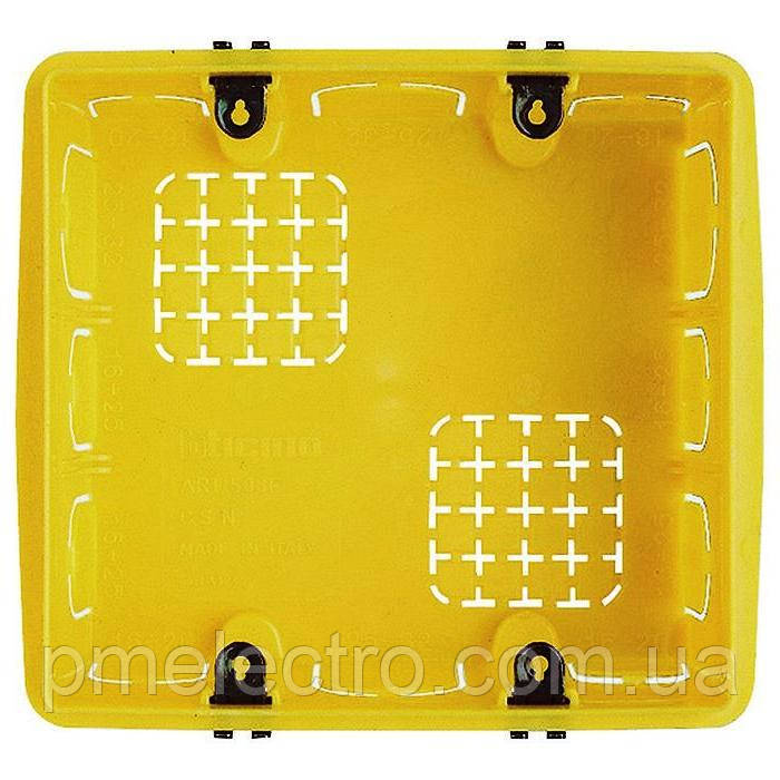 Монтажна коробка 3+3 модулі, 106 x 117, Жовтий, Legrand Bticino LivingLight 506E