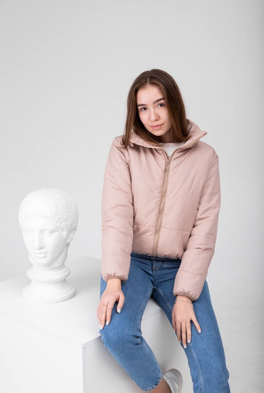 Куртка жіноча пудрова на синтепоні, Короткі куртки жіночі плащівка рожевого кольору, фото 1