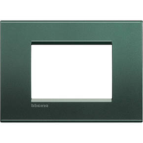 Рамка прямокутна 3-модуль, Зелений шовк, Legrand Bticino LivingLight, LNA4803PK, фото 1