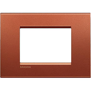 Рамка прямокутна 3-модуль, Червоний шовк, Legrand Bticino LivingLight, LNA4803RK, фото 1
