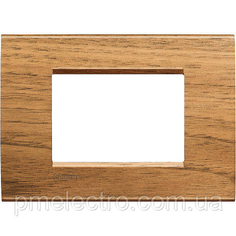 Рамка прямокутна 3-модуль, Європейський горіх, Legrand Bticino LivingLight, LNA4803LNC, фото 1
