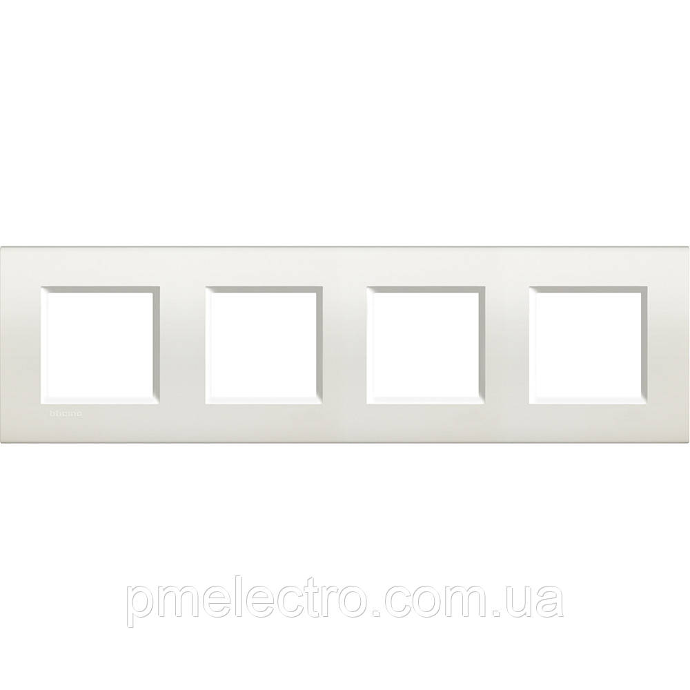 Прямокутна Рамка 4 - посту, Білий, Legrand Bticino LivingLight, LNA4802M4BI