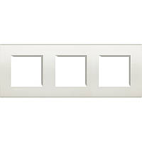 Рамка прямоугольная 3- поста, Белый, Legrand Bticino LivingLight, LNA4802M3BI