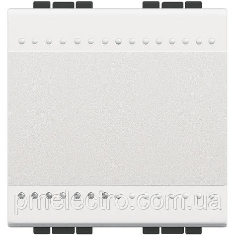 Кнопка з гвинтовими клемами, 2 модулі, Білий, Legrand Bticino LivingLight, N4005M2N, фото 1