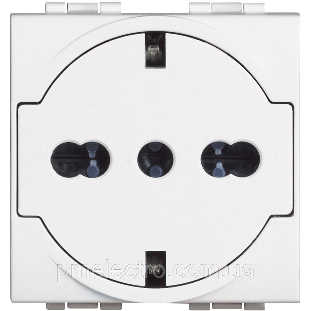 Розетка плоска, 2К+З, 16 А, 250 В, Білий, Legrand Bticino LivingLight, N4140/16F