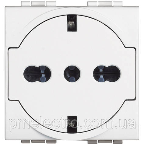 Розетка плоска, 2К+З, 16 А, 250 В, Білий, Legrand Bticino LivingLight, N4140/16F, фото 1