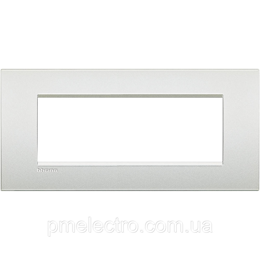 Рамка ультратонка 7-модуль, Білі перли, Legrand Bticino LivingLight AIR, LNC4807PR