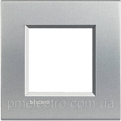 Прямокутна Рамка 1 - пост, Алюміній, Legrand Bticino LivingLight, LNA4802TE, фото 1