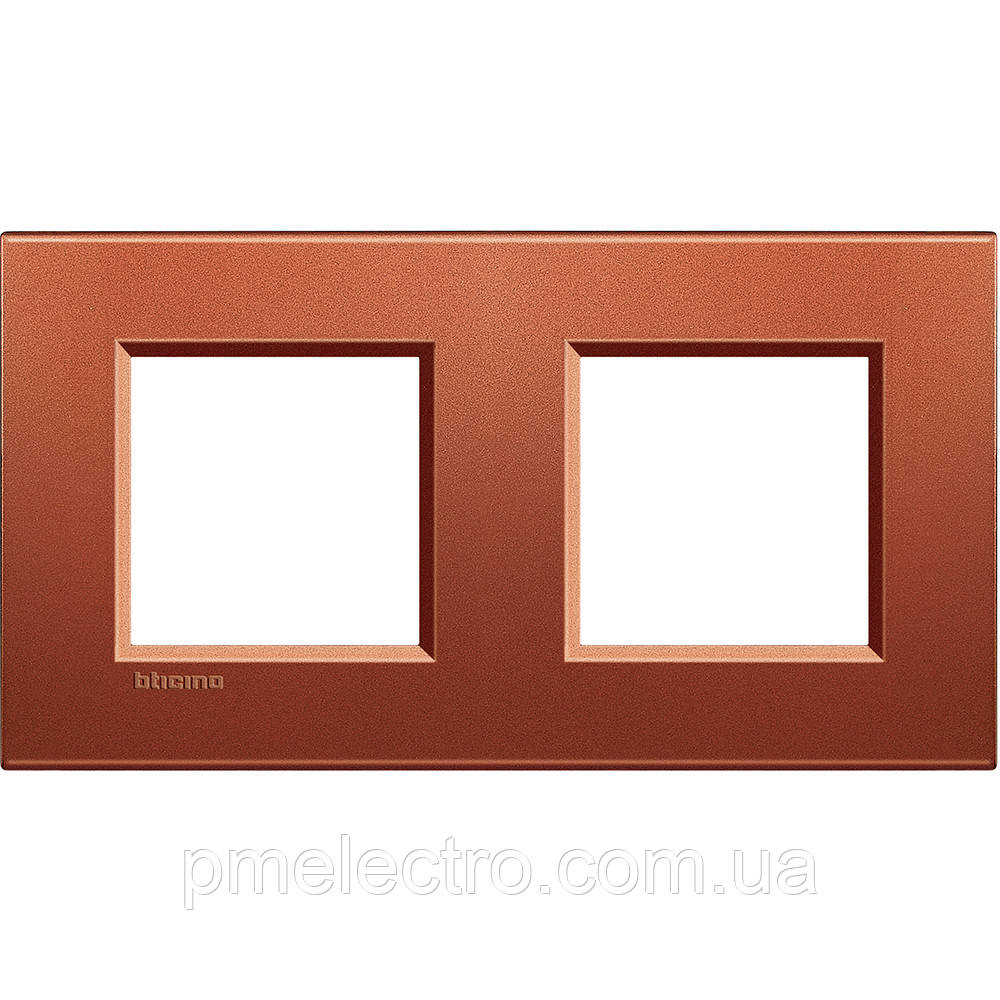 Рамка прямокутна 2-поста, Червоний шовк, Legrand Bticino LivingLight, LNA4802M2RK