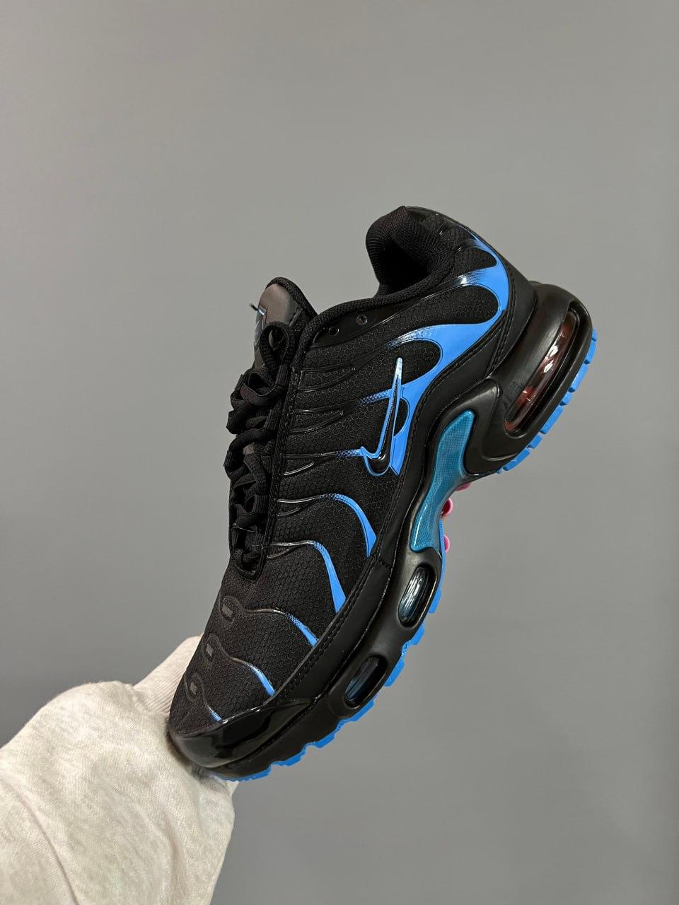 Кросівки чоловічі чорні Nike Air Max TN Plus Black University Blue (13495)