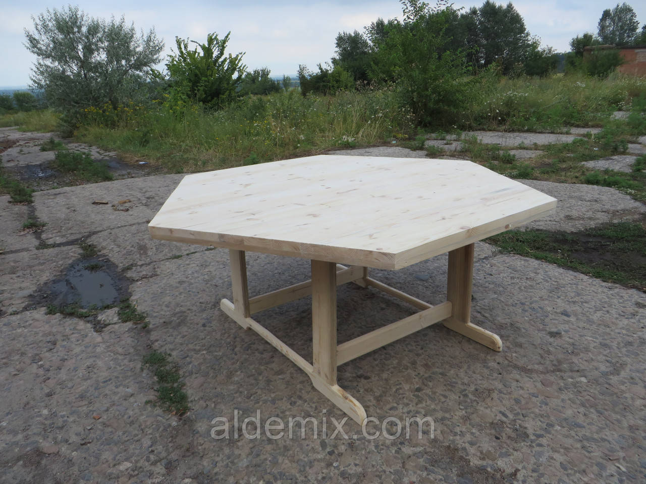 Дерев'яний стіл, купити, стіл з дерева, для альтанки, меблі.