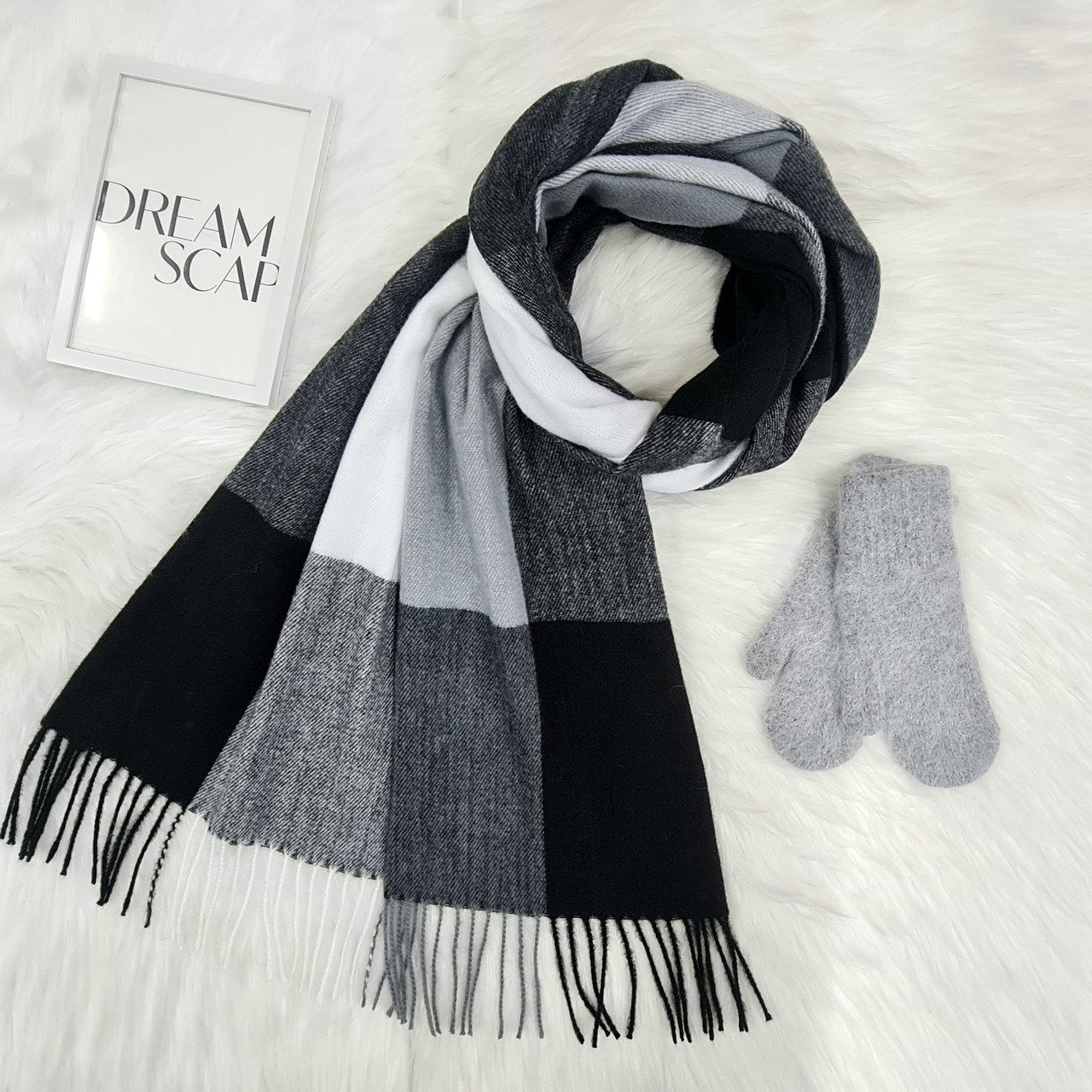 Комплект жіночий зимовий (шарф+рукавиці) M&JJ One size Сірий + чорний 1125 - 4220, фото 1