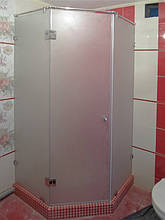 ДУШОВА КАБІНА З МАТОВОГО СКЛА П'ЯТИКУТНА НА ЗАМОВЛЕННЯ