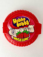 Жевательная резинка wrigley's Hubba Bubba Mega Lang лента Клубника, 56 г (красный бокс)