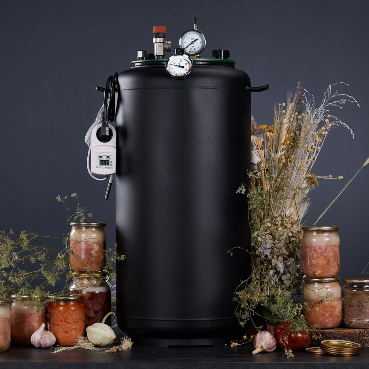 Сталевий автоклав на 32 банки з електричним нагріванням