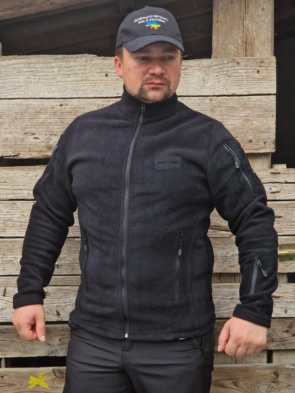 Чорна флісова кофта з липучками під шеврони
