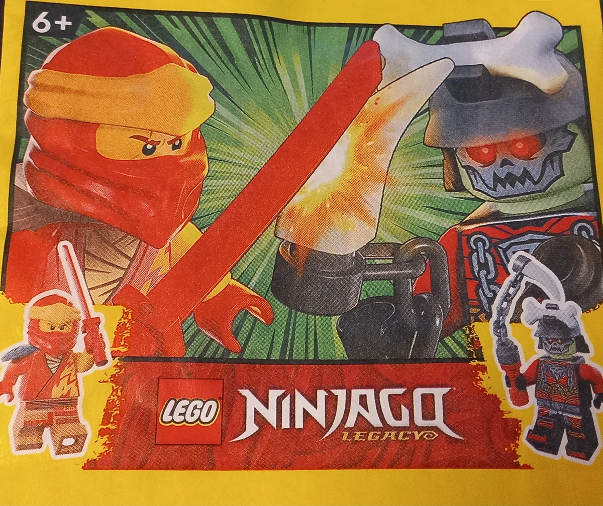 Мініфігурка колекційна LEGO Ninjago 112324 Картонний бокс kai vs skeleton king
