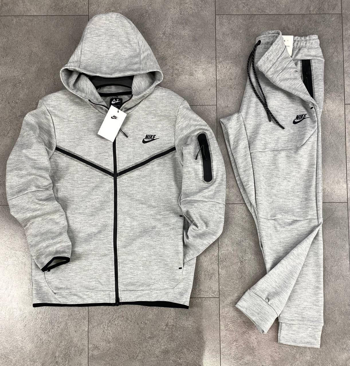Костюм спортивний чоловічий світло-сірий весна-осінь з капюшоном Nike Tech Fleece Grey (05864)