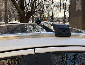 Ford Connect 2015 Поперечний багажник на інтегровані рейлінги Сірі AUC Багажники Форд Конект