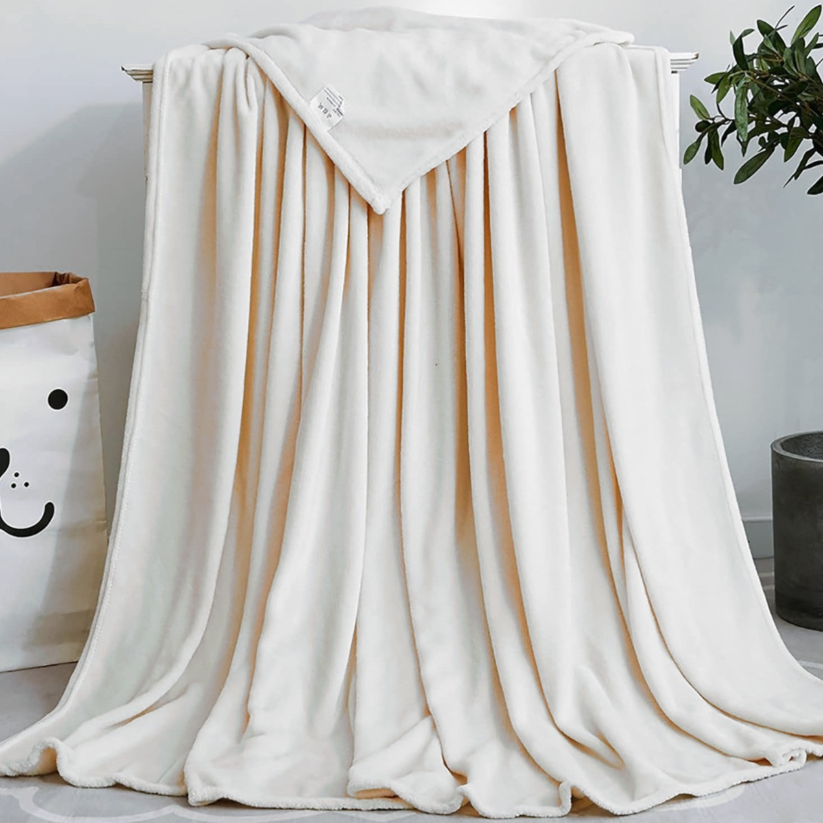 Плед Євро Colorful Home "Однотонний" 200 х 230 см (36992) Айворі