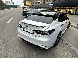 Toyota Camry 2018  ⁇  Бленда спойлер на скло (чорний) TMR Спойлера Тойота Камрі