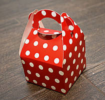 Святкова пакувальна коробочка "Горошок", картон, колір червоний, 9*9*6 см