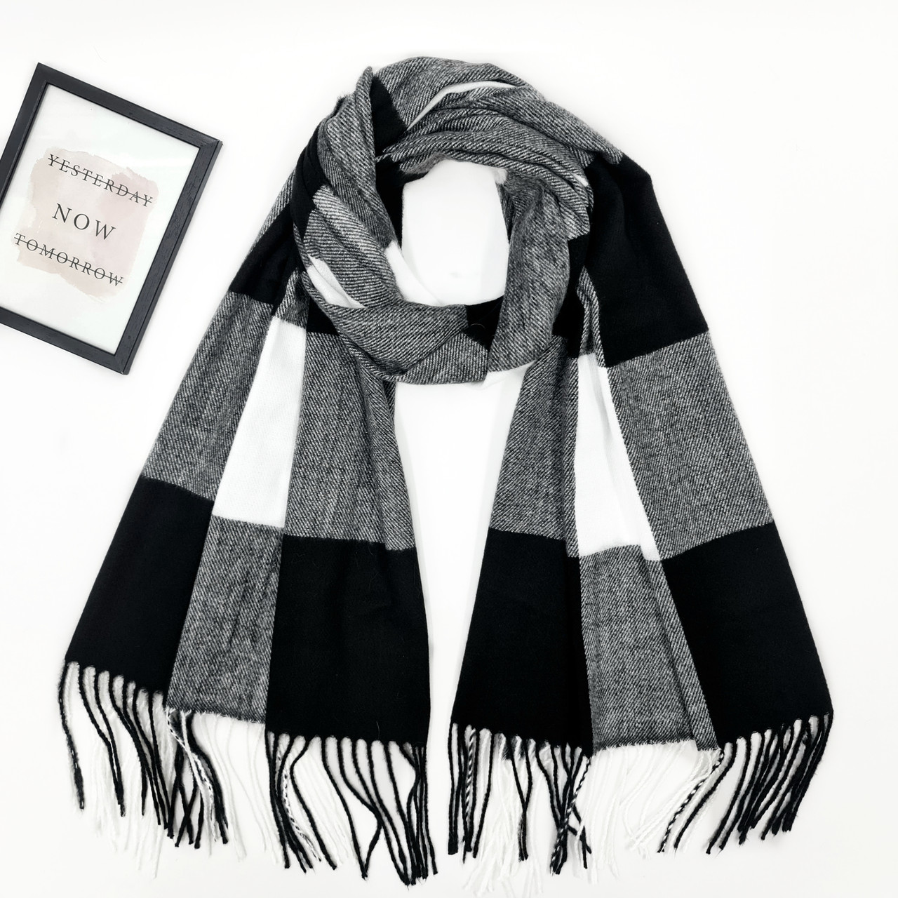 ШАРФ жіночий M&JJ СКАЙ Чорний/білий 75х180 см (1119-1), фото 1