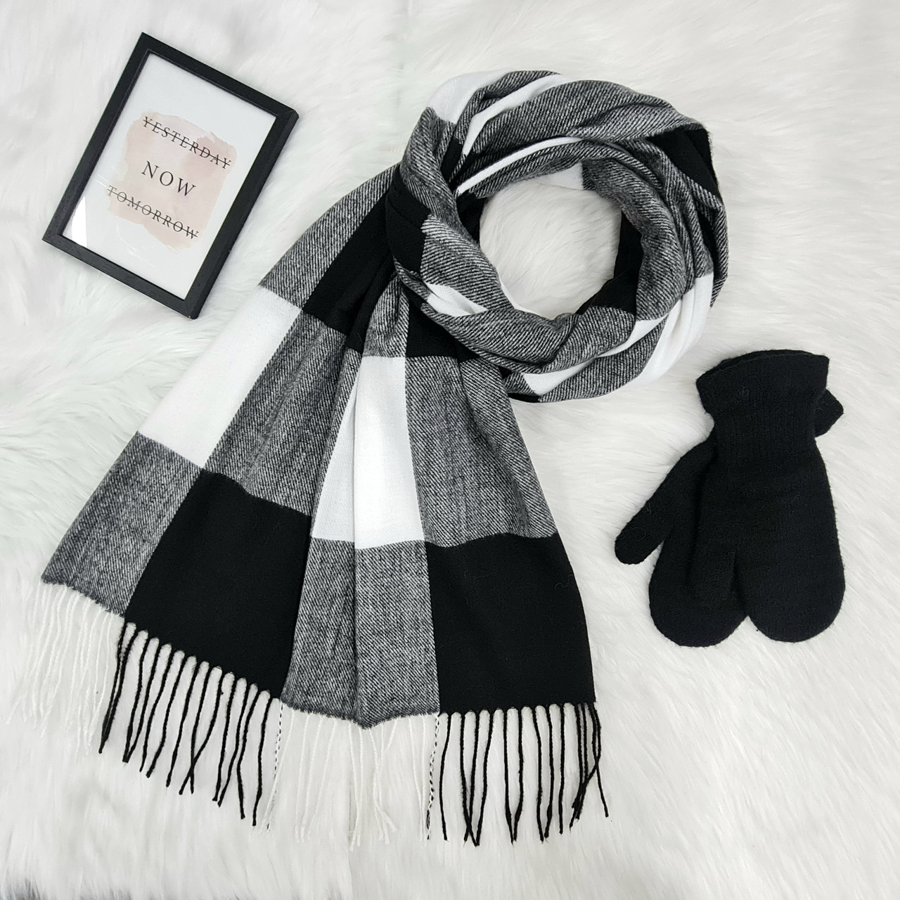 Комплект жіночий зимовий (шарф+рукавиці) M&JJ One size Чорний + сірий 1119 - 4106
